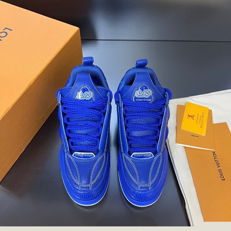 l**is V*t*n sneakers